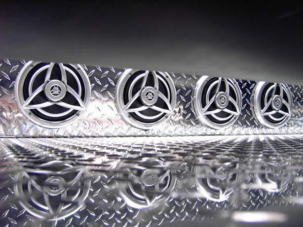 Kicker Marine Speakers BBQ Trailer Kicker Marine Speakers BBQ Trailer