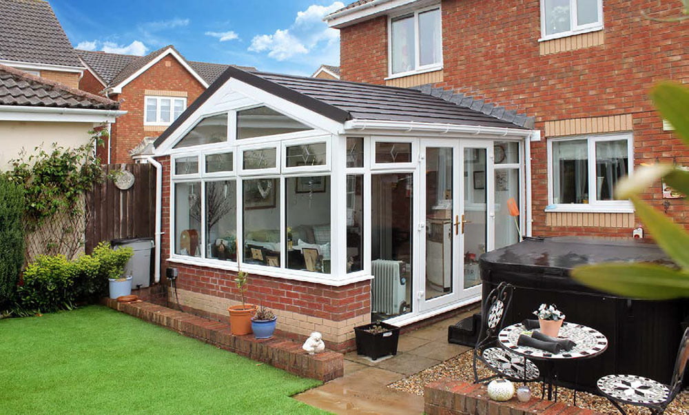 Leka - Tiled Conservatory - Gable End