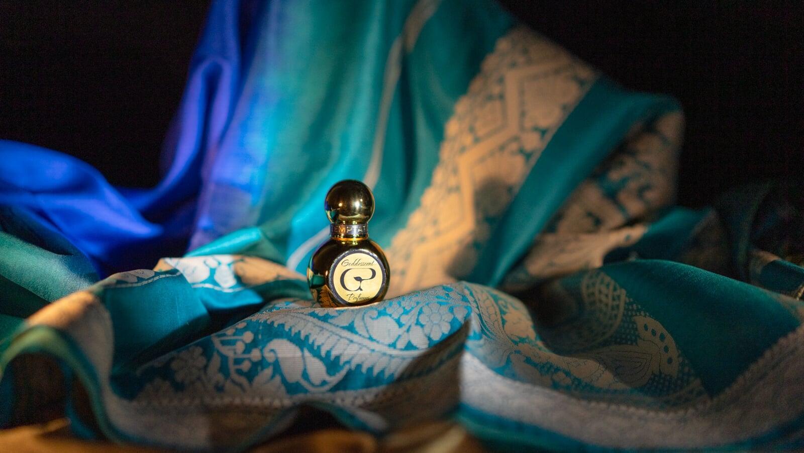 "Temptation" (Night Jasmine) by Goddesscent Perfumes "Temptation" (Night Jasmine) by Goddesscent Perfumes