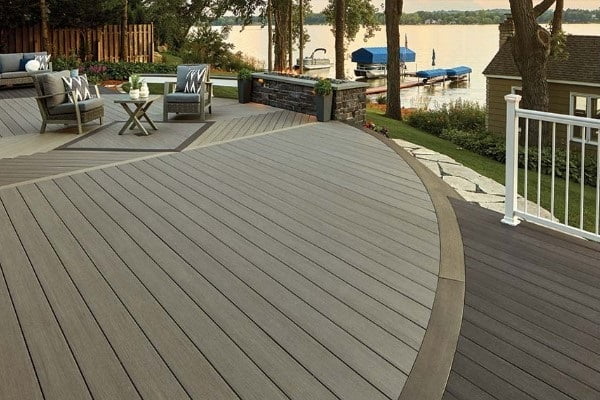 COMPOSITE DECKING