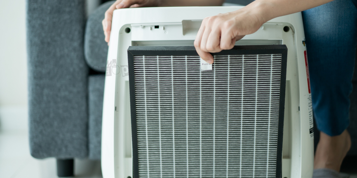 Assorted replacement HEPA and activated carbon filters for air purifiers. Assorted replacement HEPA and activated carbon filters for air purifiers.