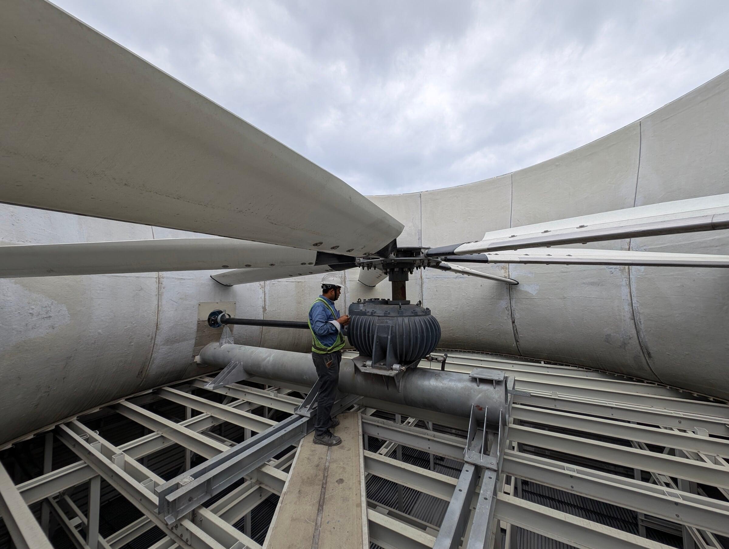 Vibration sensor installed on a cooling tower fan