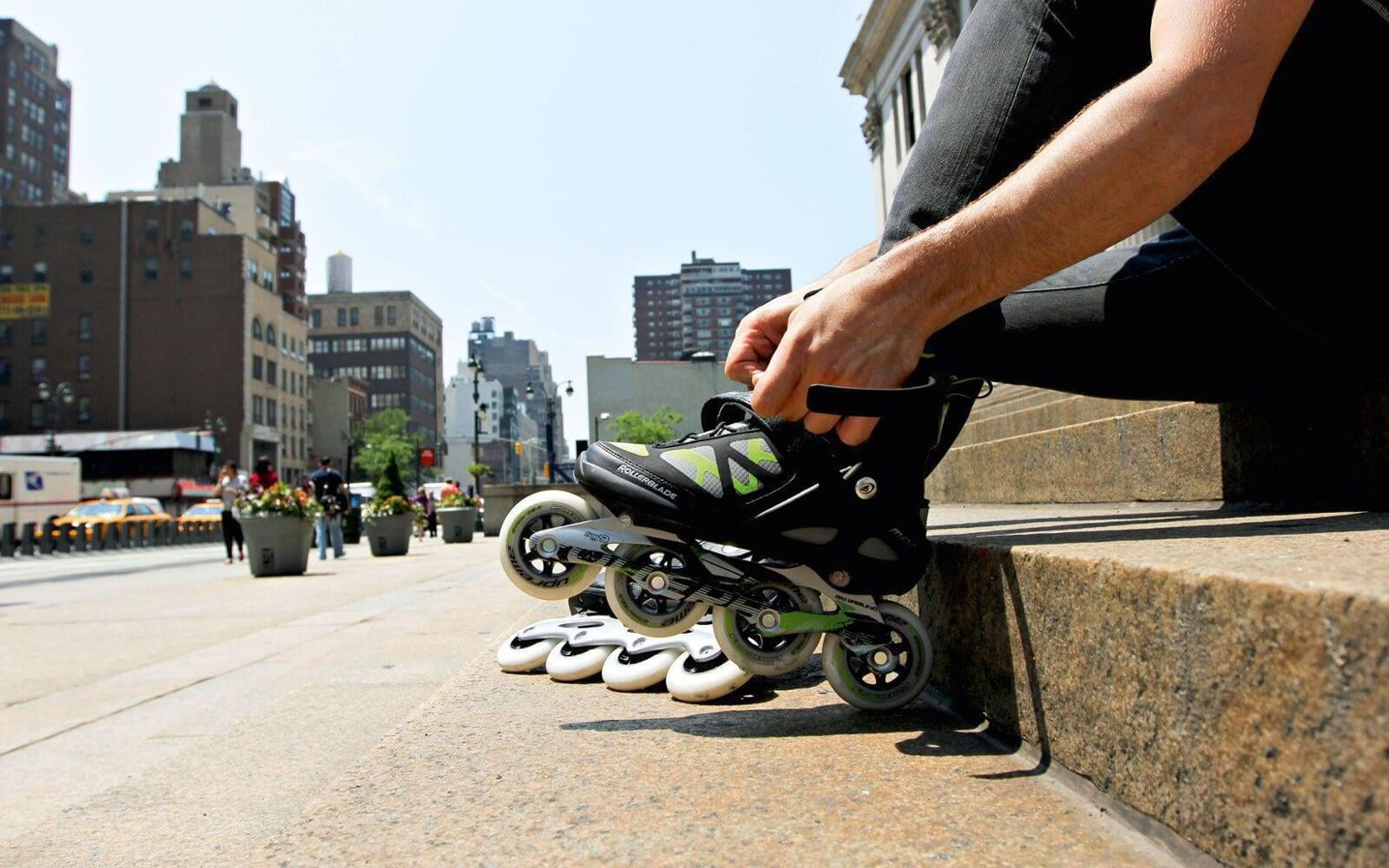 INLINE SKATES