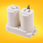 "Caja para baterías de calentadores de agua, protege y asegura la sujeción de las pilas para un funcionamiento continuo." "Caja para baterías de calentadores de agua, protege y asegura la sujeción de las pilas para un funcionamiento continuo."