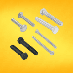 Elementos de fijación utilizados para unir piezas mediante la acción de roscar en materiales específicos, brindando una conexión segura y resistente. 