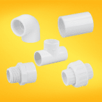 Conexiones duraderas y resistentes utilizadas para enlazar segmentos de tuberías PVC en instalaciones industriales, residenciales o comerciales