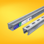 Solución versátil para la construcción de estructuras modulares, con perforaciones que permiten una instalación rápida y eficiente de diversos elementos.