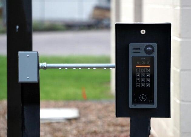 Keyless entry access panel with keypad and camera for gate security