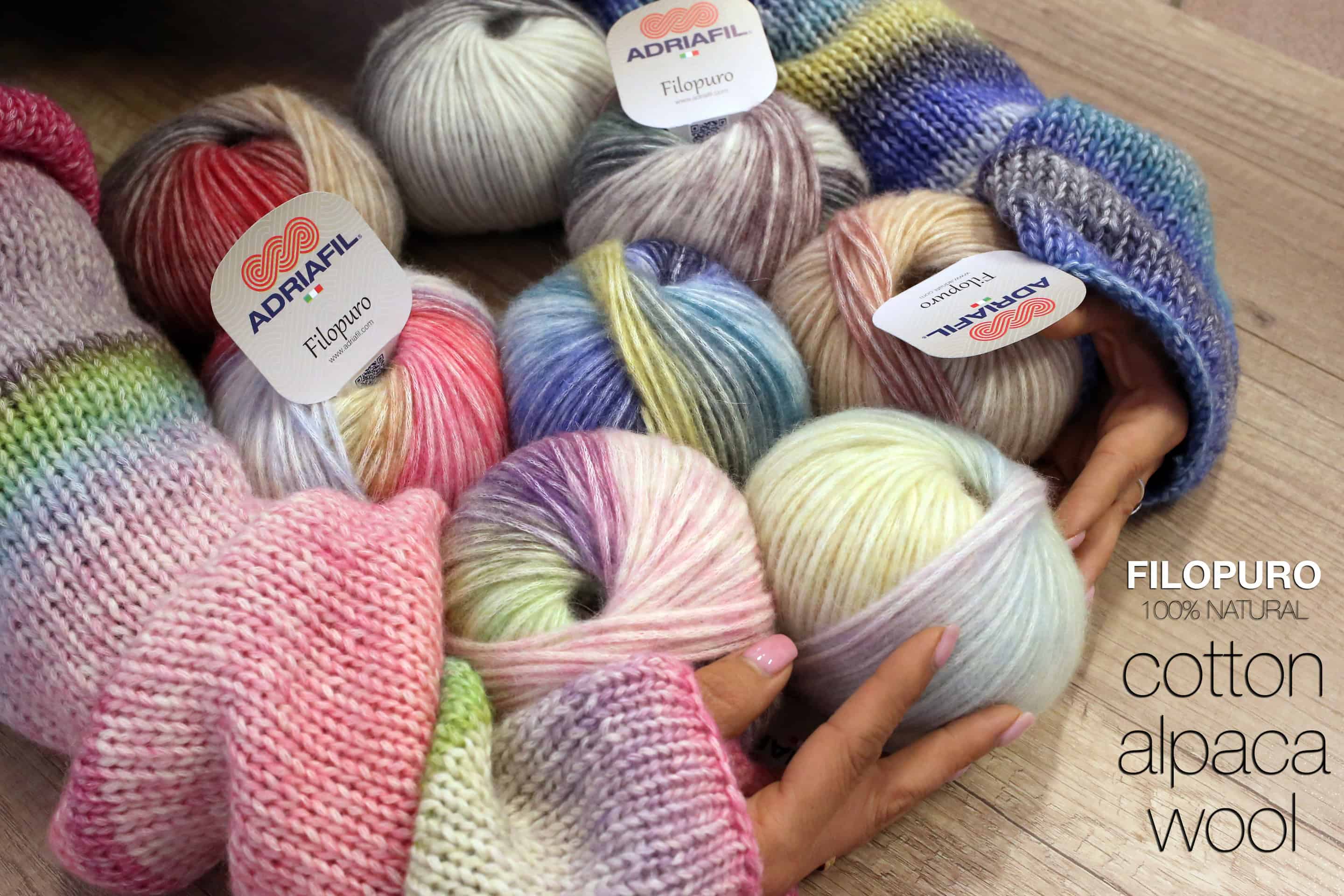I gomitoli del filato Filopuro in tutti i colori attualmente disponibili I gomitoli del filato Filopuro in tutti i colori attualmente disponibili