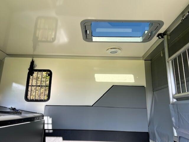 Pferdetransporter MSG Stablehopper Superlight Plus