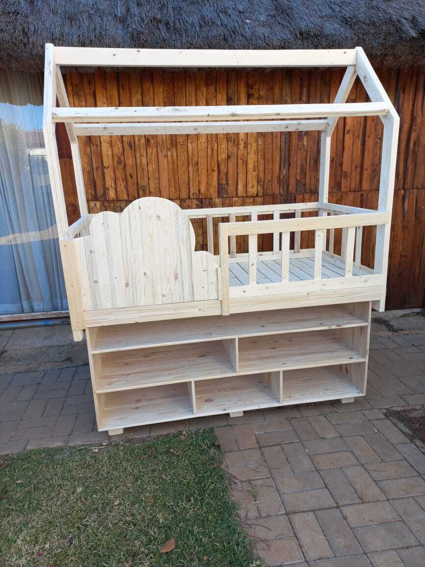 Childrens Bed