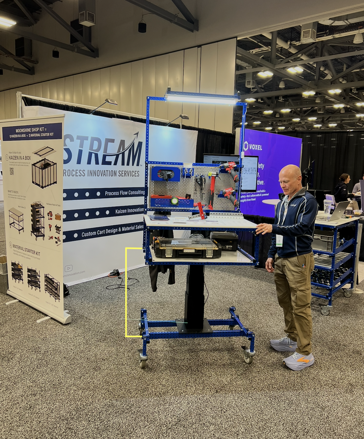 Height adjustable ergo workstation