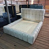 white queen sized bubble beds