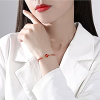 Gold-Plated Lucky Clover Bracelet