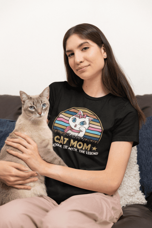 Cat Mom T-Shirt – The Woman. The Myth. The Legend. Cute Retro Cat Tee