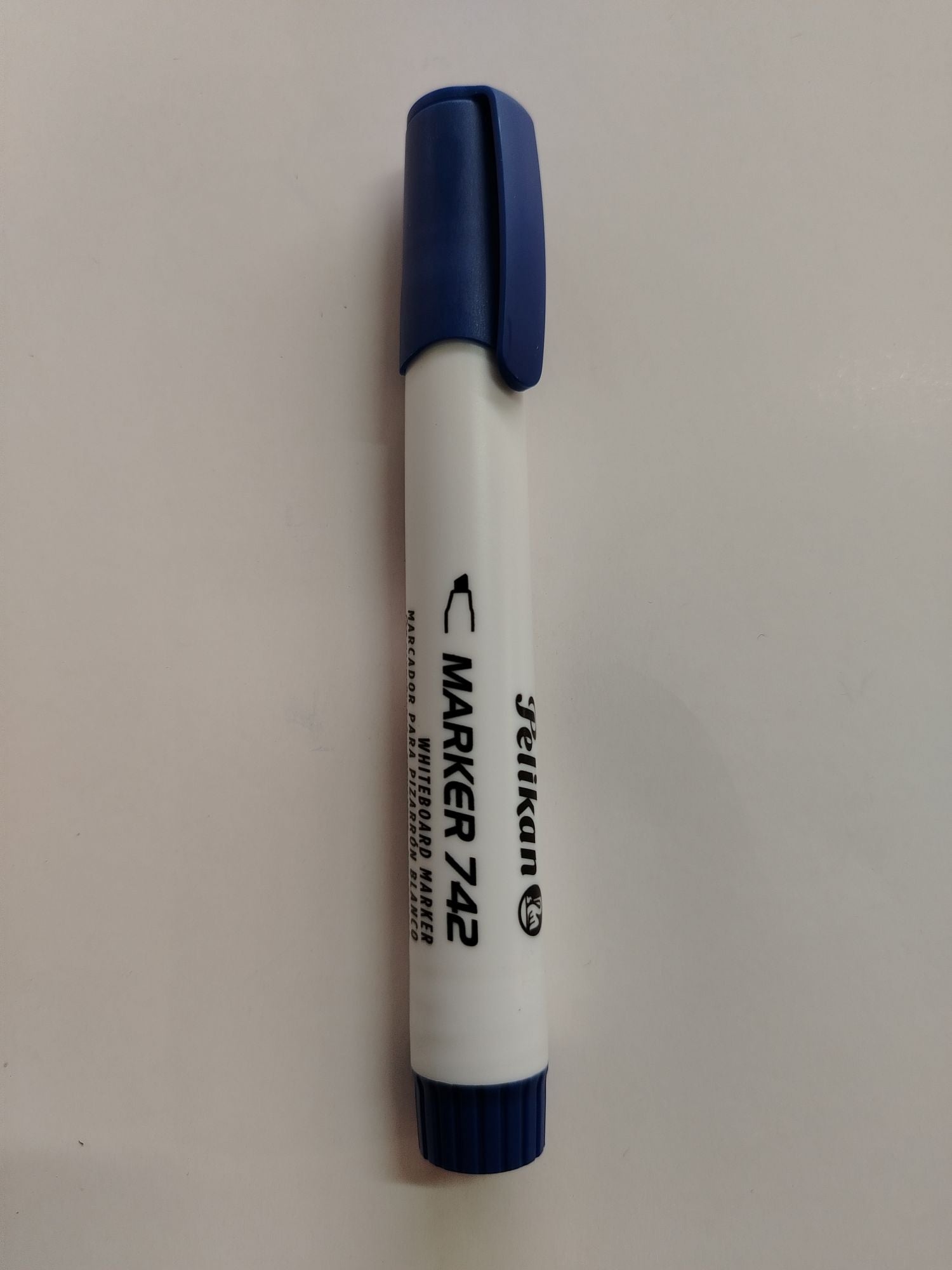 MARCADOR PIZARRA PELIKAN 742 AZUL RECARGABLE PTA BISELADA