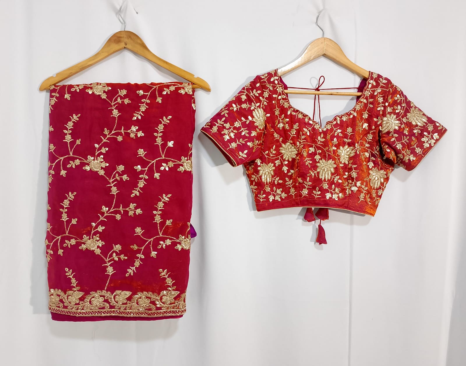 N343: Ready To Ship Beautiful Desginer Saree With Stitched Blouse