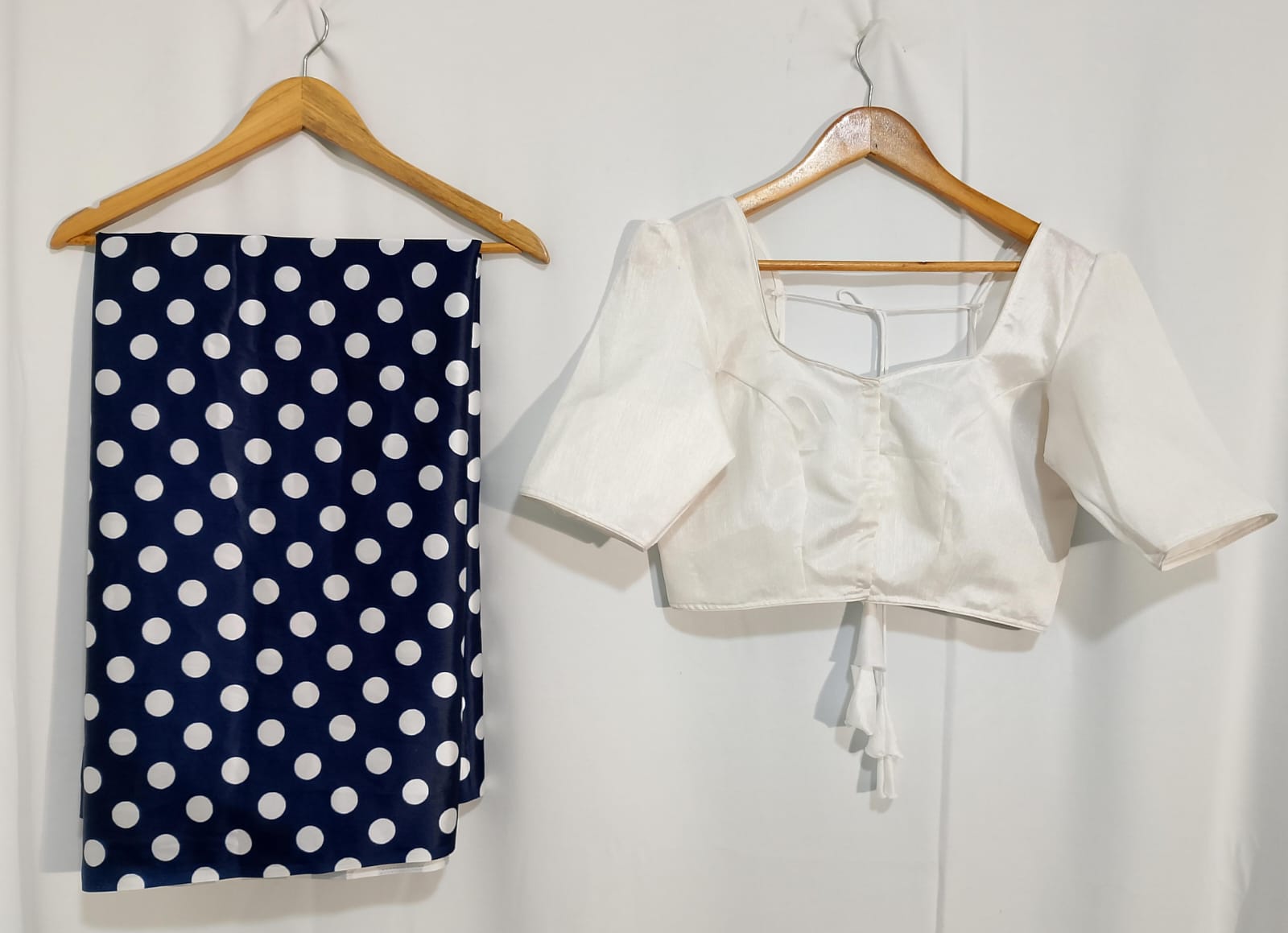 N347: Ready To Ship Beautiful Desginer Saree With Stitched Blouse