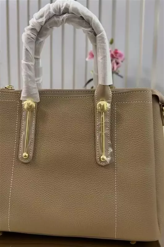 nude stock bag