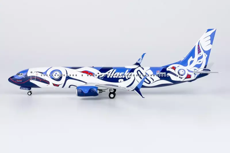 Alaska Airlines 737-800/w Salmon People
