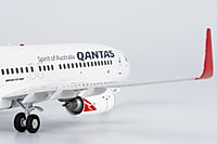 Qantas 737-800/w new colors