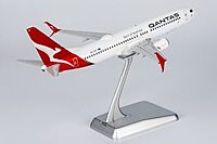 Qantas 737-800 with scimitar winglets; new colors