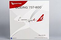 Qantas 737-800 with scimitar winglets; new colors