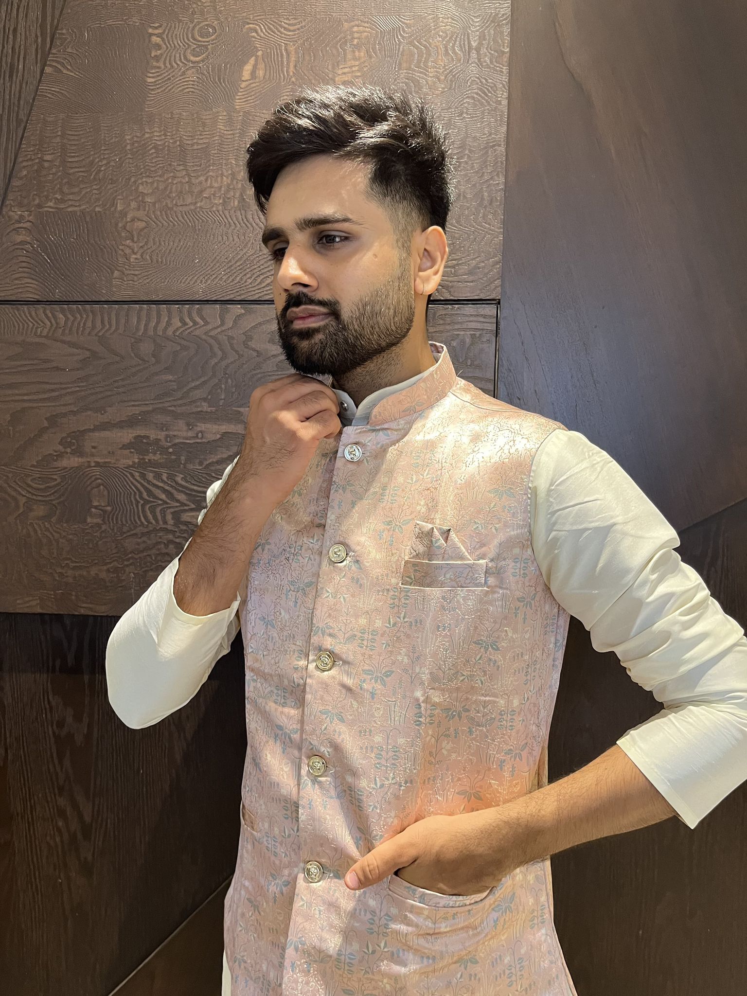 C066: Beautiful Mens Kurata Pajama Sets With Jacket C066: Beautiful Mens Kurata Pajama Sets With Jacket