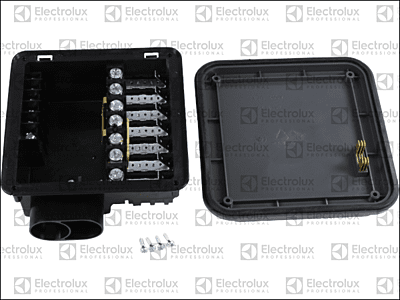 0L0111 JUNCTION BOX