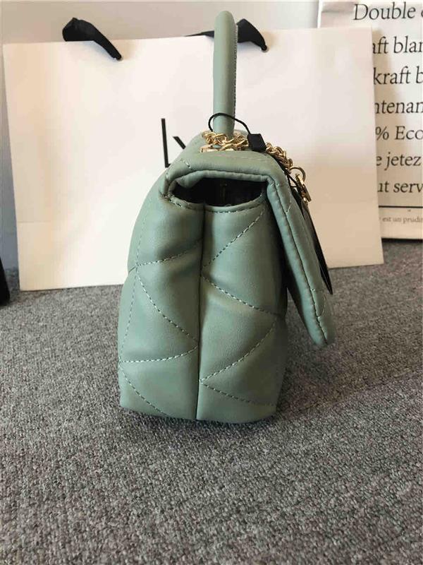 LYN RHOMBUS STICHING SHOULDER BAG