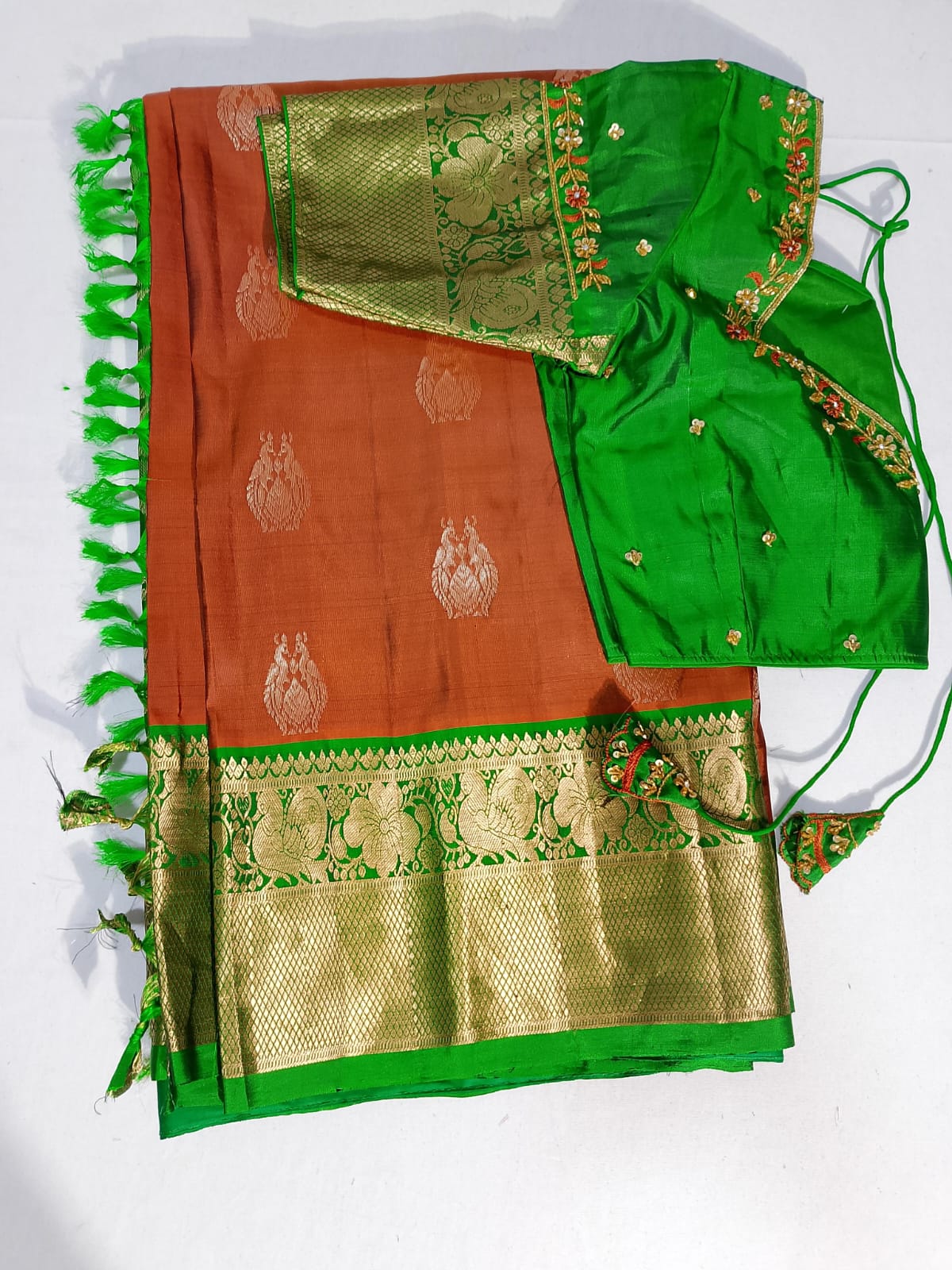 N194: Ready To Ship Beautiful Sequence Work Saree With Stitched Blouse