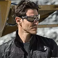 Bolle Cobra 40091 Black/Gray Frame With Clear Anti-Scratch Anti-Fog Safety Glasses with Strap and Foam
