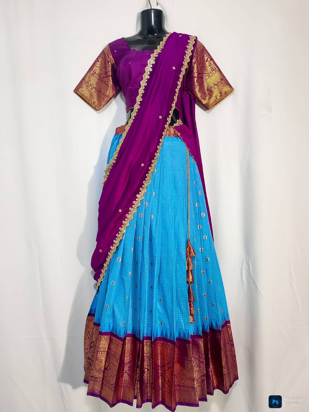 K0199: Ready To Ship Beautiful Lehenga Set