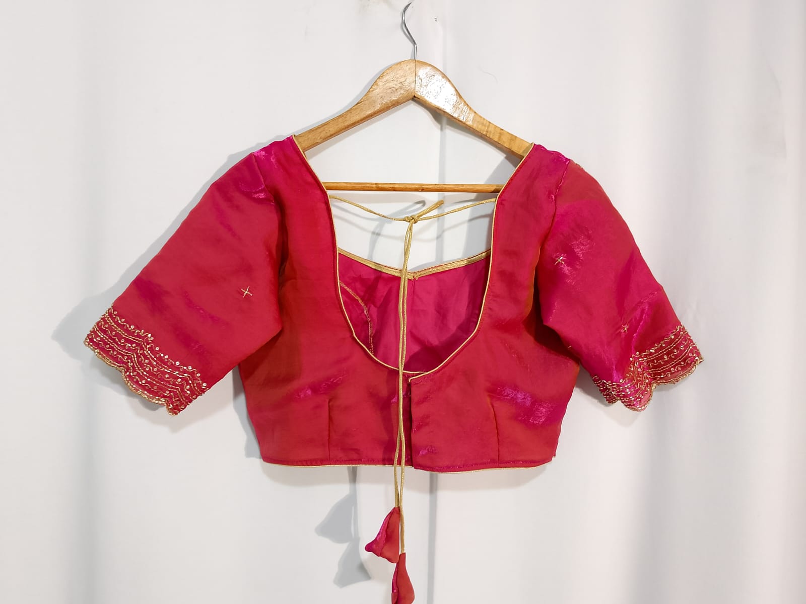 N642: Ready To Ship Beautiful Space Silk Saree With Stitched Blouse N642: Ready To Ship Beautiful Space Silk Saree With Stitched Blouse