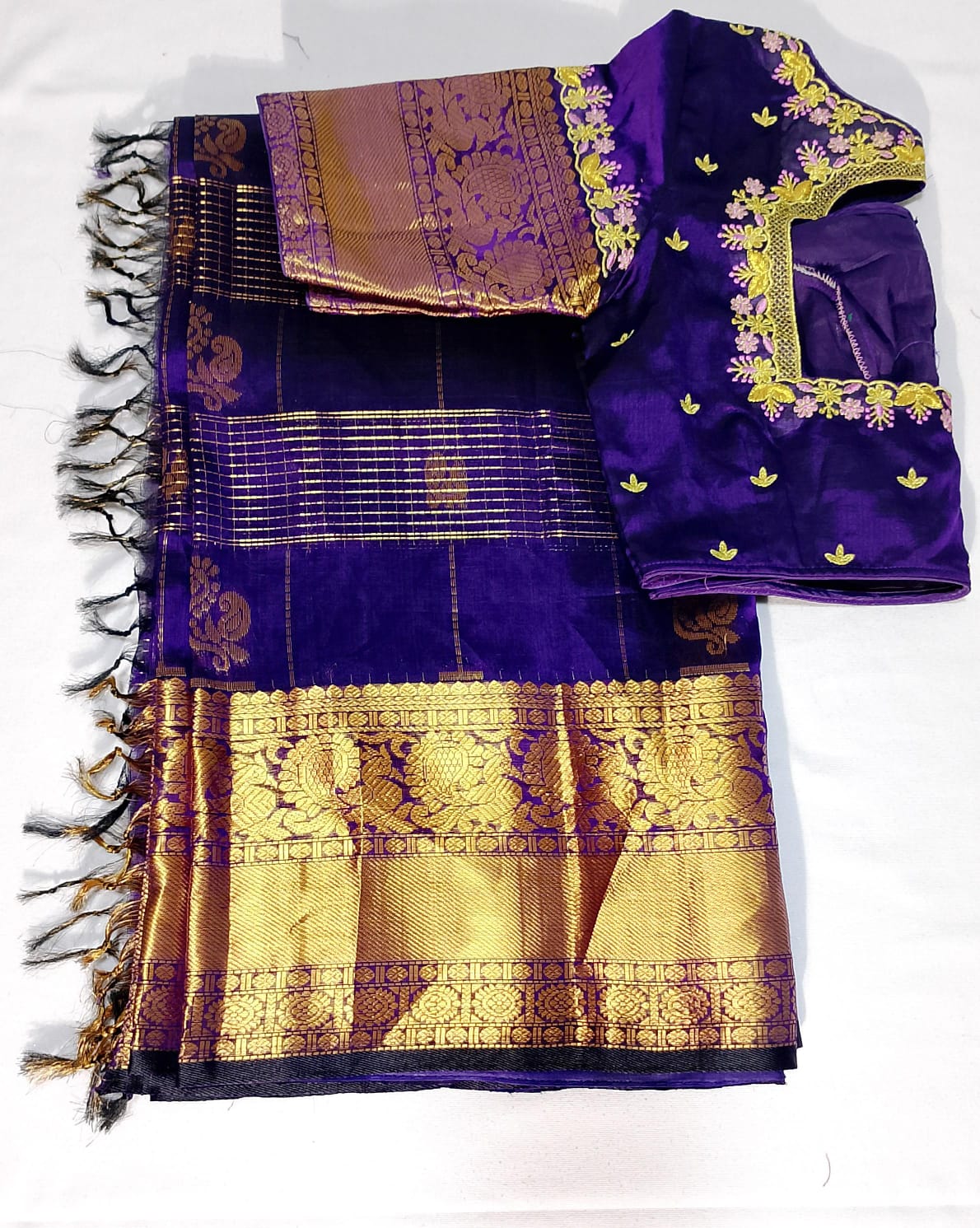 N648: Ready To Ship Beautiful Mangalagiri Saree With Stitched Embroidery Work Blouse