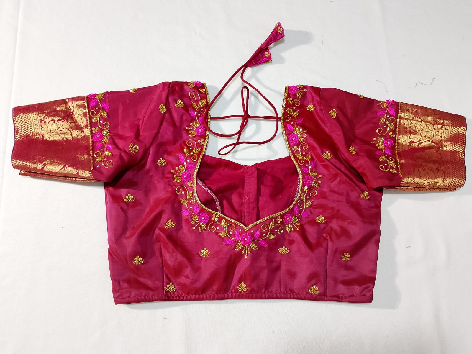 N654: Ready To Ship Beautiful Pure Kanchipattu Saree With Stitched Maggam Work Blouse N654: Ready To Ship Beautiful Pure Kanchipattu Saree With Stitched Maggam Work Blouse