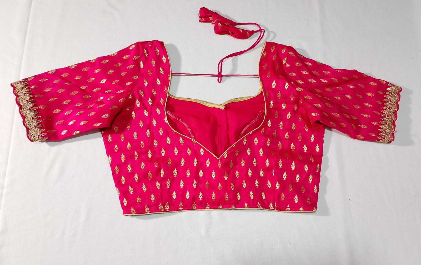 N665: Ready To Ship Beautiful Saree With Stitched Blouse