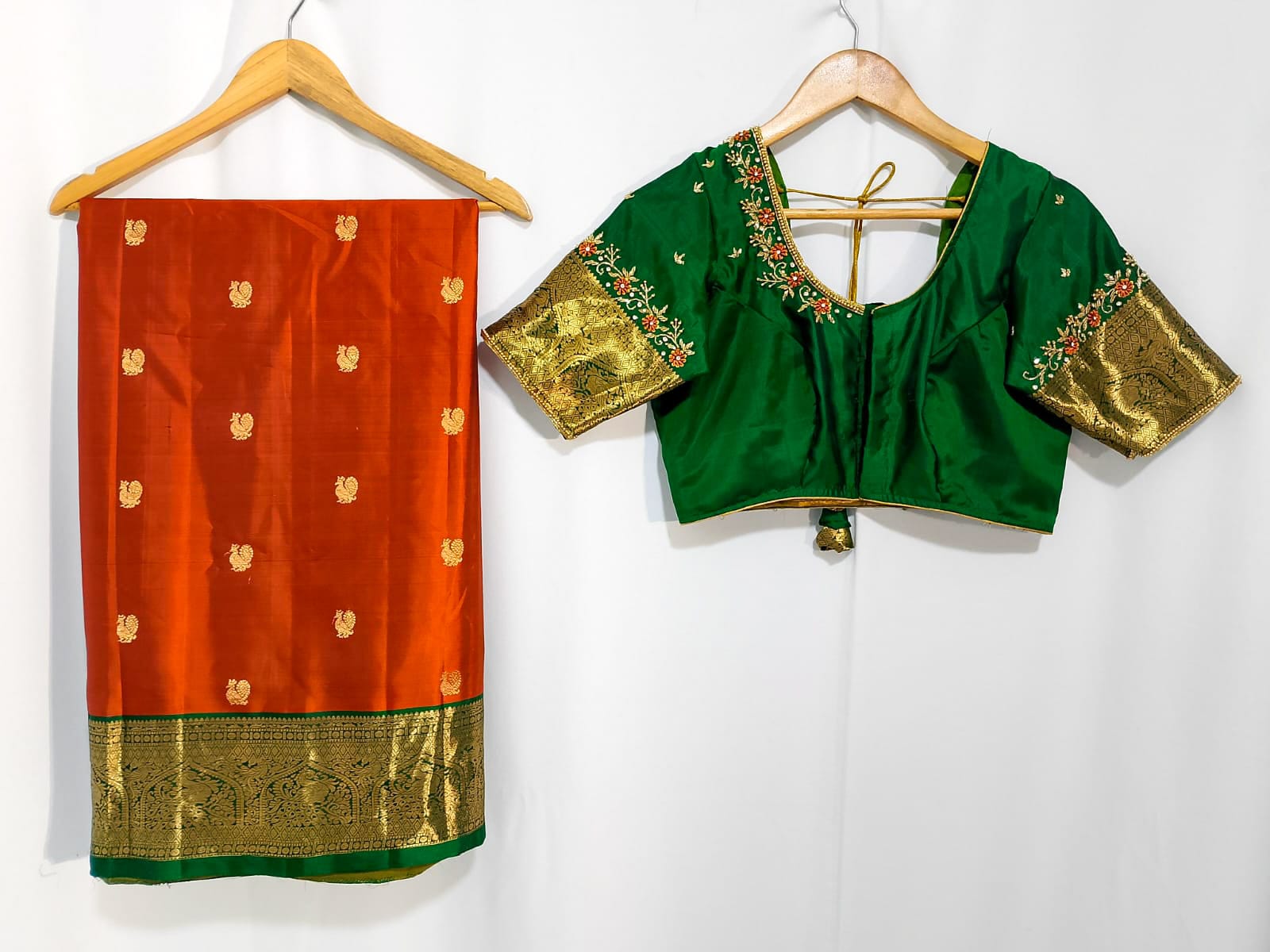 N686: Ready To Ship Beautiful Pure Kanchipattu Saree With Stitched Maggam Work Blouse