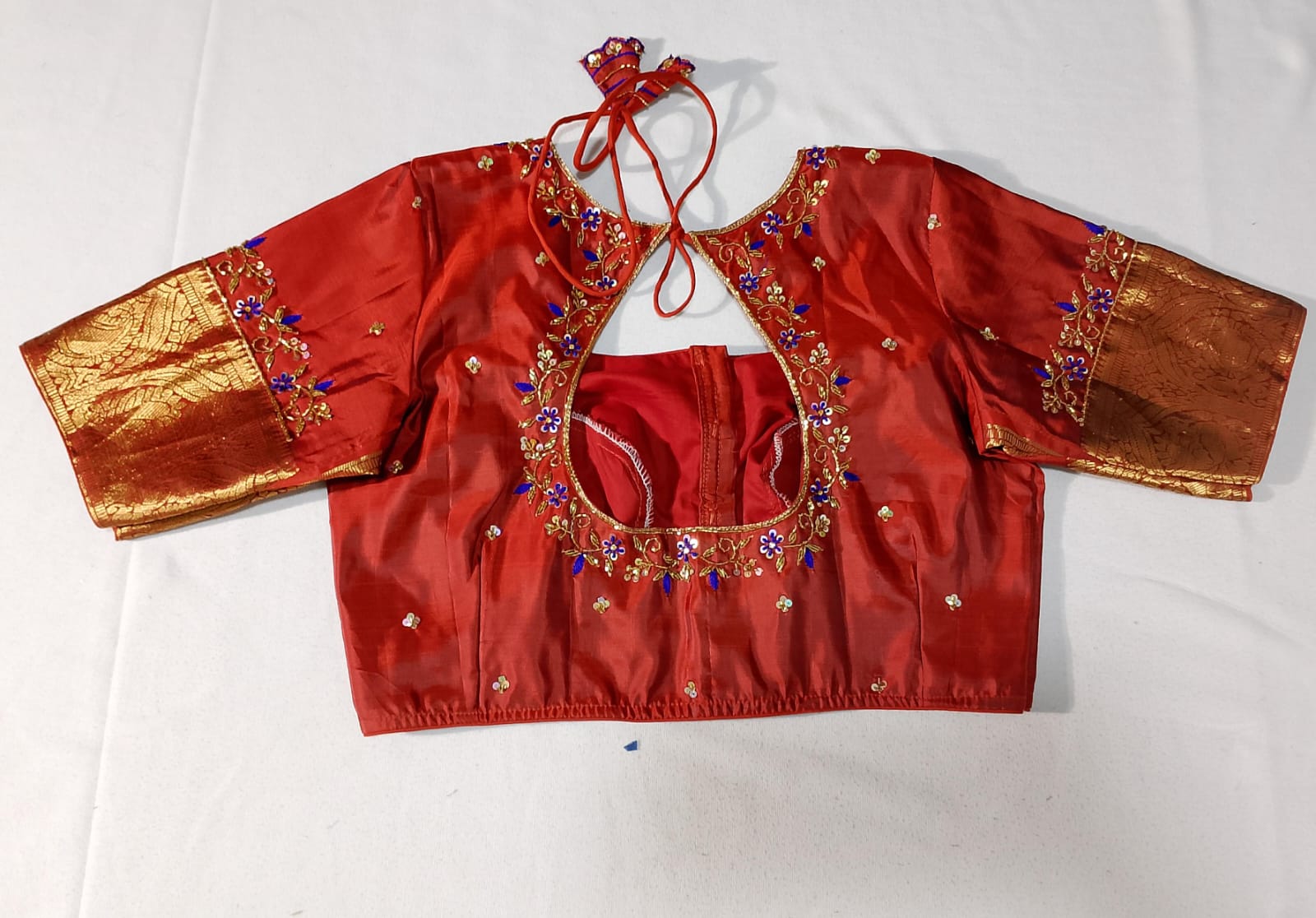 N772:Ready To Ship Beautiful Pure Kanchipattu Saree With Stitched Maggam Work Blouse N772:Ready To Ship Beautiful Pure Kanchipattu Saree With Stitched Maggam Work Blouse