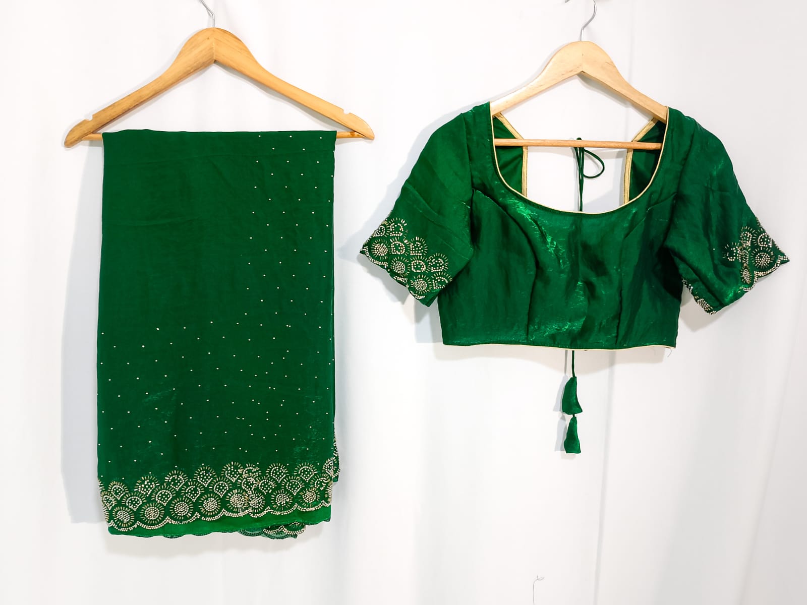 N776: Ready To Ship Beautiful Space Silk Saree With Stitched Blouse