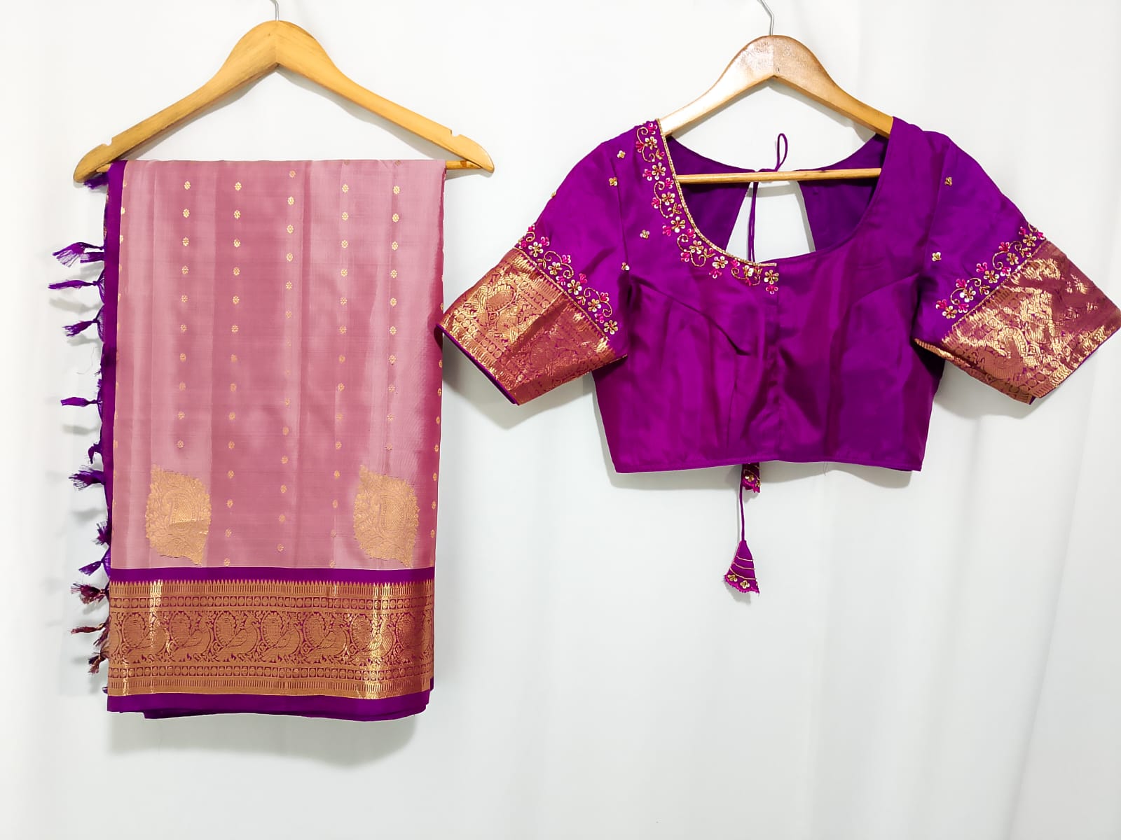 N777:Ready To Ship Beautiful Pure Kanchipattu Saree With Stitched Maggam Work Blouse N777:Ready To Ship Beautiful Pure Kanchipattu Saree With Stitched Maggam Work Blouse