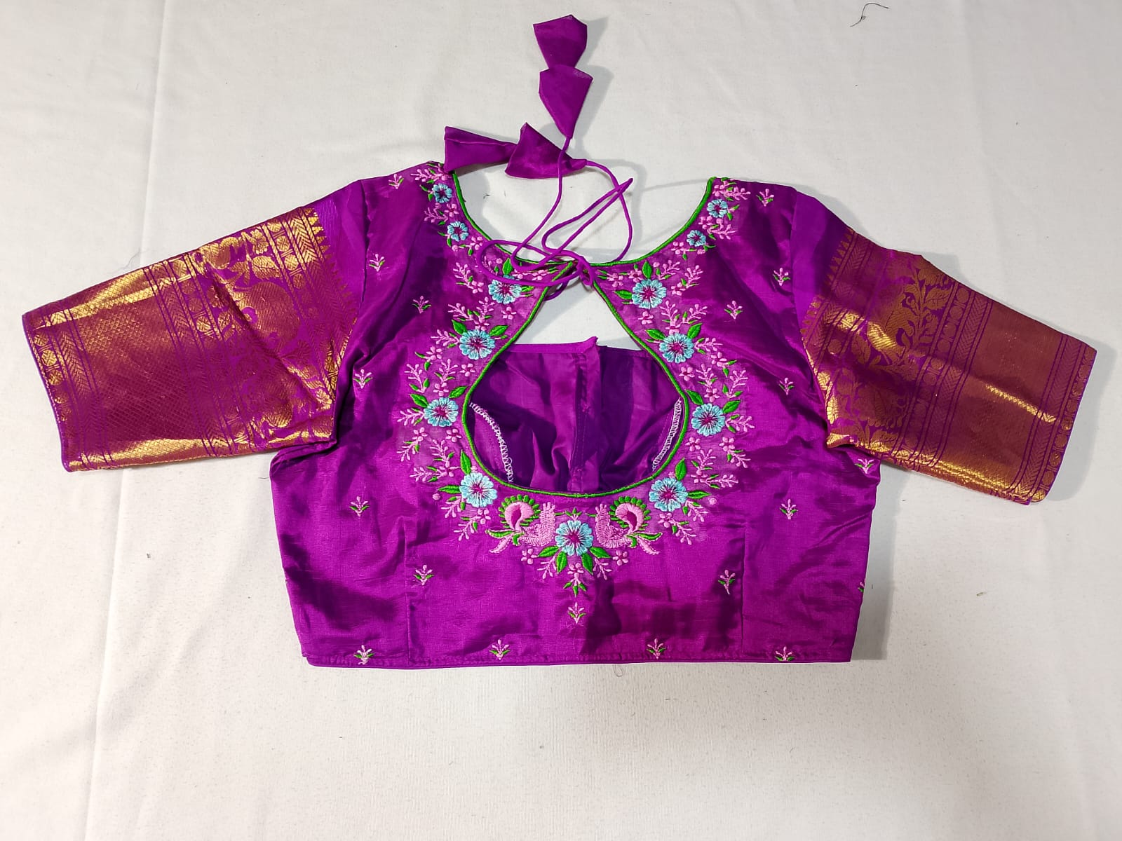 N799: Ready To Ship Beautiful Mangalagiri Saree With Stitched Embroidery Work Blouse N799: Ready To Ship Beautiful Mangalagiri Saree With Stitched Embroidery Work Blouse