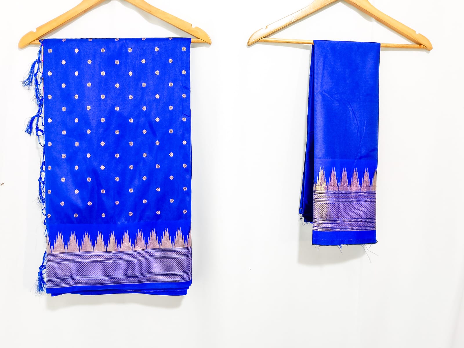 N792 :Ready To Ship Beautiful Paithani Saree With Unstitched Blouse