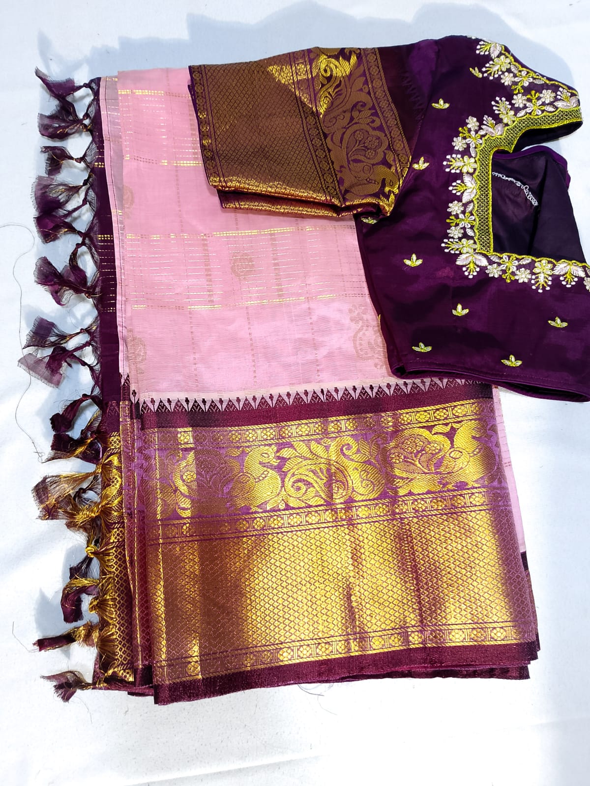 N802: Ready To Ship Beautiful Mangalagiri Saree With Stitched Embroidery Work Blouse
