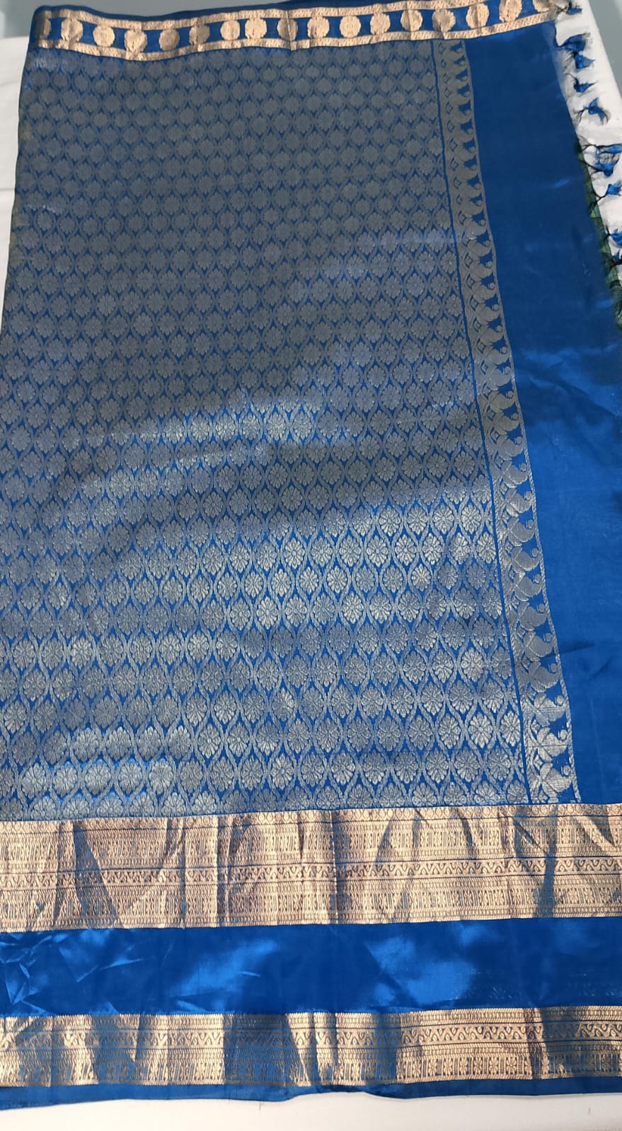 N823: Ready To Ship Beautiful Pure Kanchipattu Saree With Stitched Embroidery Work Blouse N823: Ready To Ship Beautiful Pure Kanchipattu Saree With Stitched Embroidery Work Blouse