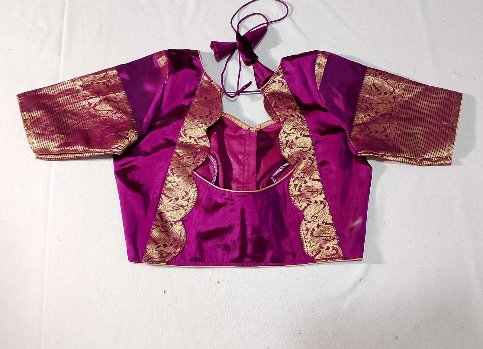 N835:Ready To Ship Beautiful Pure Kanchipattu Saree With Stitched Blouse
