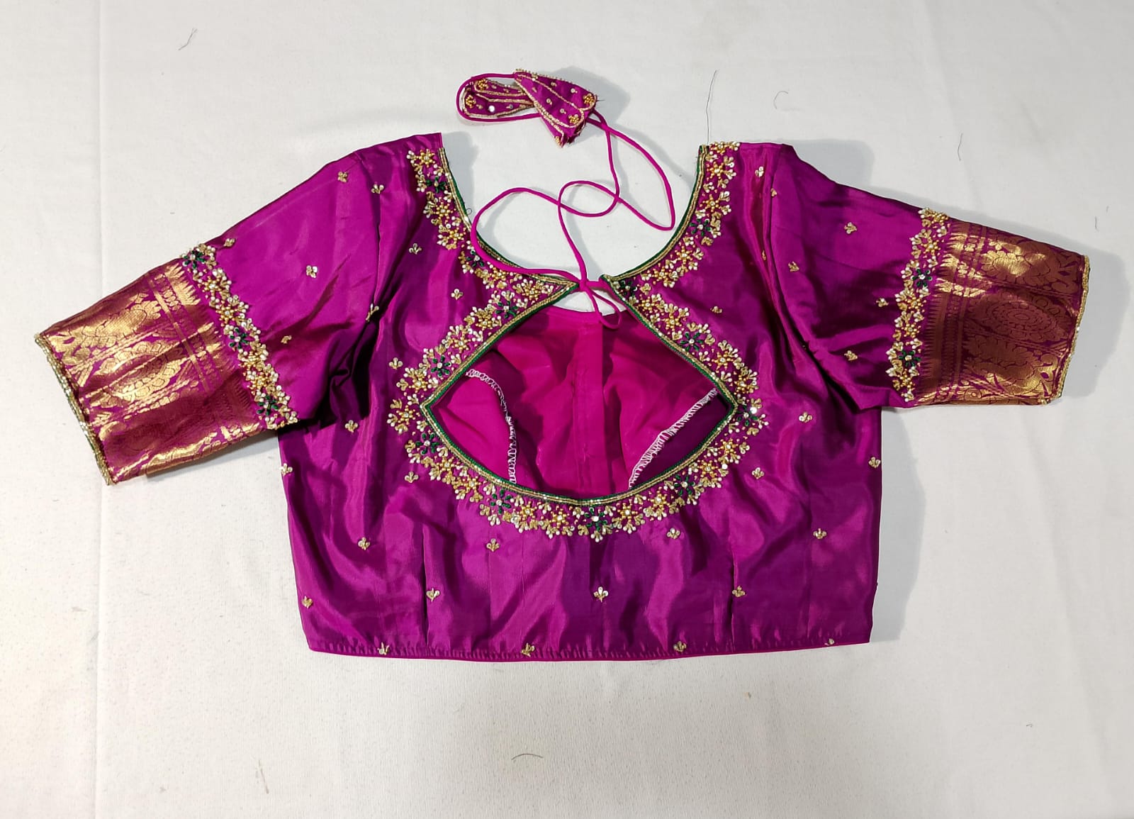 N851:Ready To Ship Beautiful Pure Kanchipattu Saree With Stitched Maggam Work Blouse