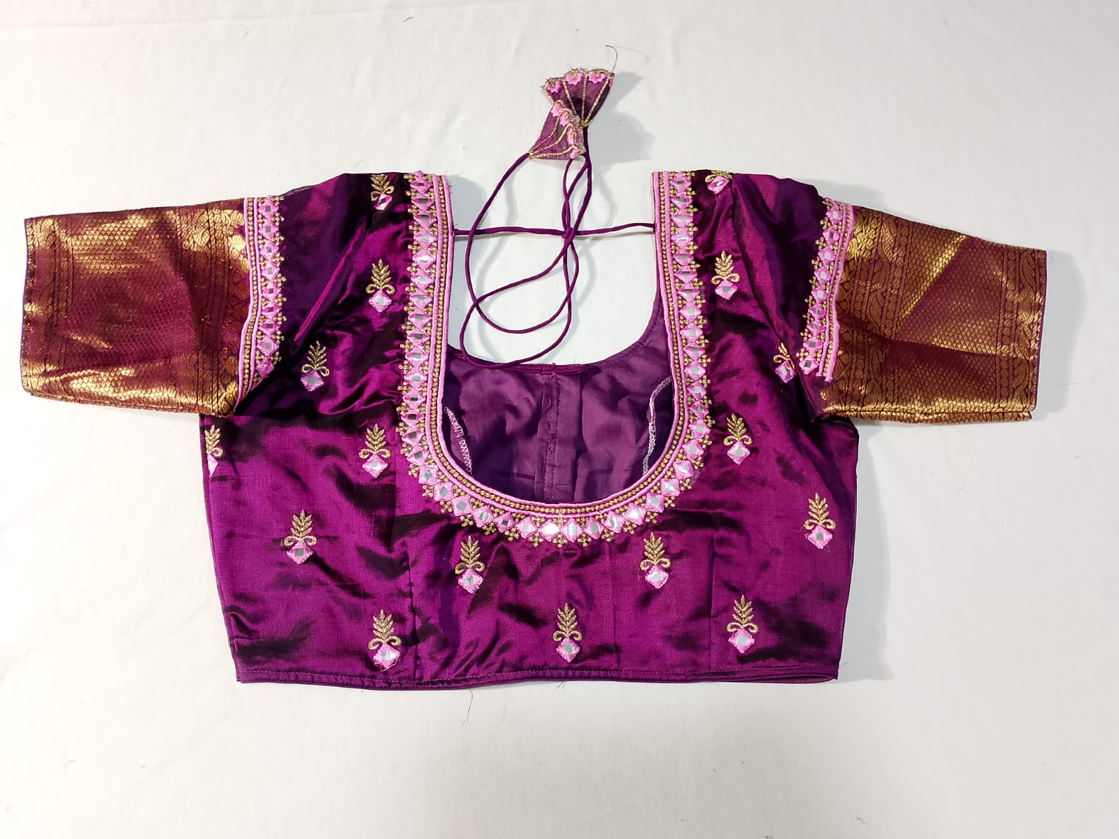 N921: Ready To Ship Beautiful Mangalagiri Saree With Stitched Embroidery Work Blouse