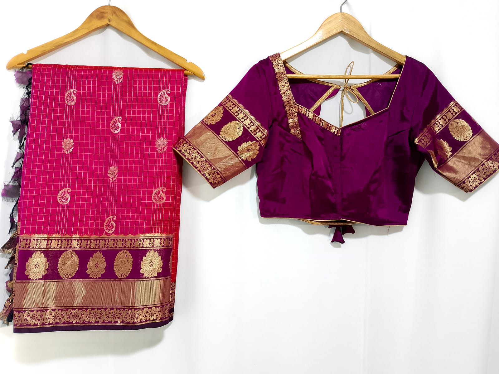 N917:Ready To Ship Beautiful Pure Kanchipattu Saree With Stitched Blouse