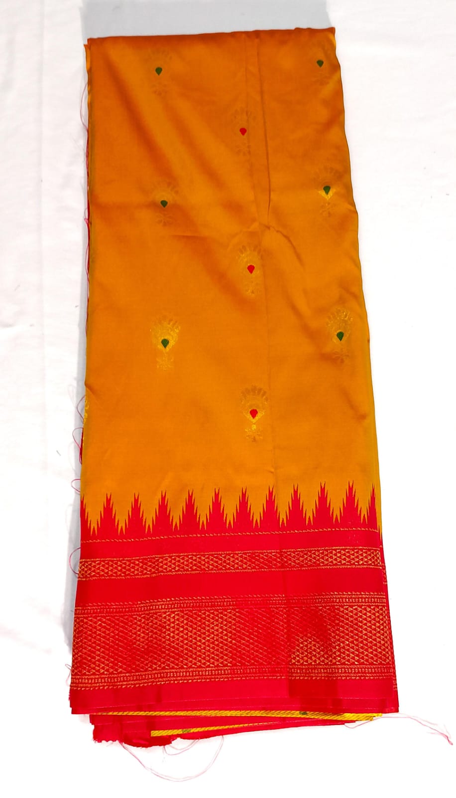 N931 :Ready To Ship Beautiful Paithani Saree With Unstitched Blouse N931 :Ready To Ship Beautiful Paithani Saree With Unstitched Blouse